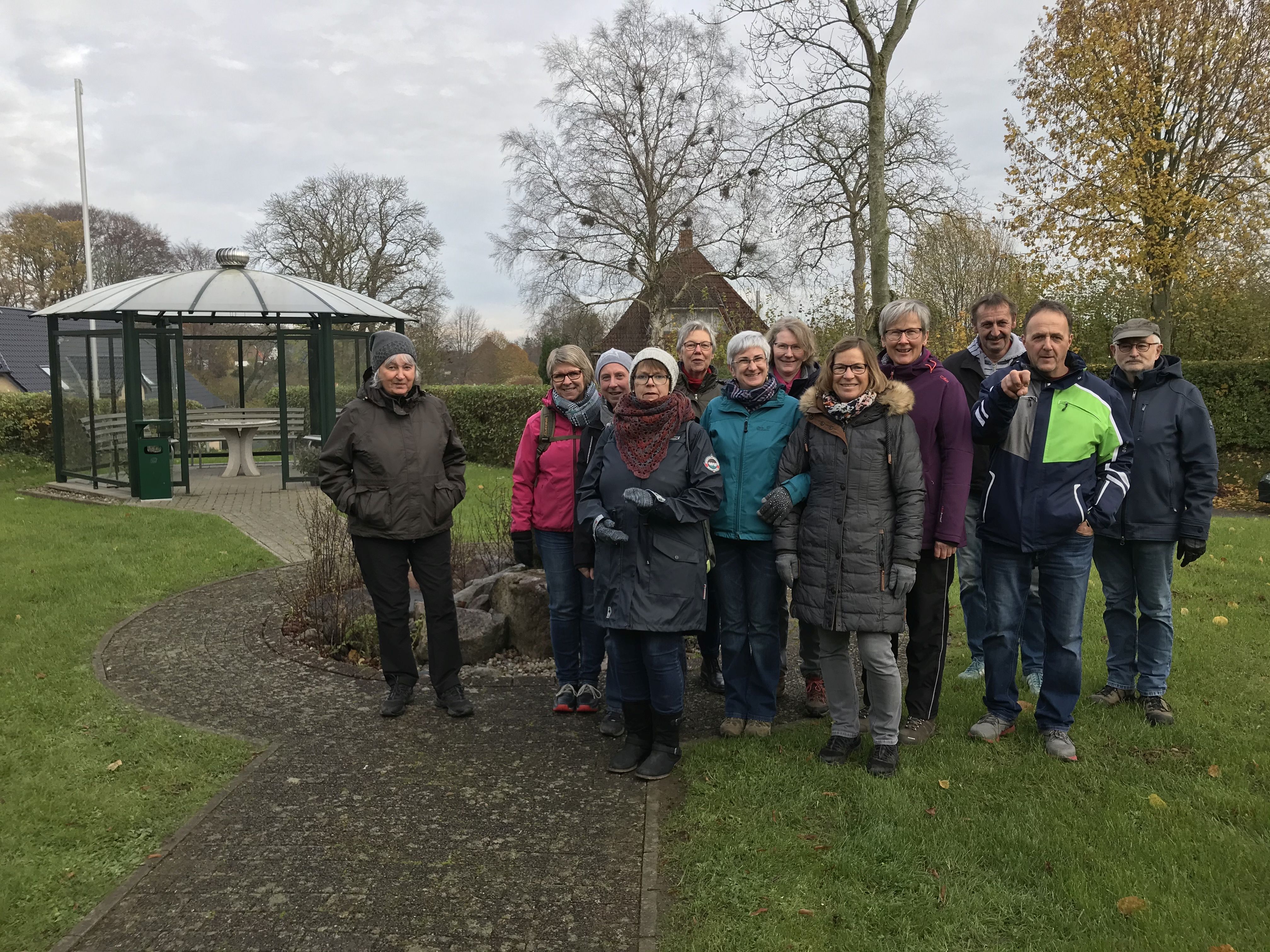 Wanderung von Ascheffel nach Fellhorst - Gruppenfoto